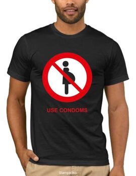 Αστεία μπλουζάκια με στάμπα  Use condoms