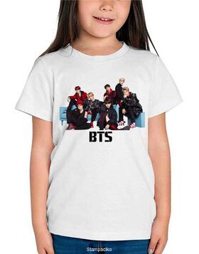 Mπλούζα με στάμπα BTS