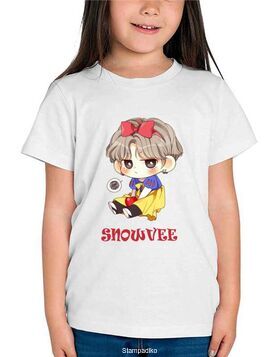Mπλούζα με στάμπα Cute Kim Taehyung V BTS SnowVee Funny Cartoon Chibi Essential T-Shirt
