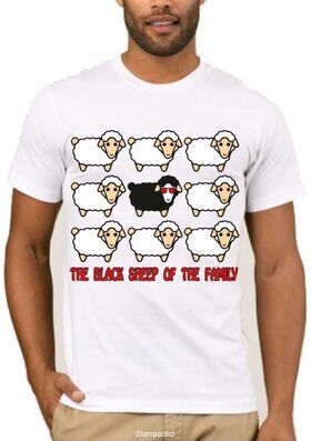 Αστεία T-shirts The black of the family sheep